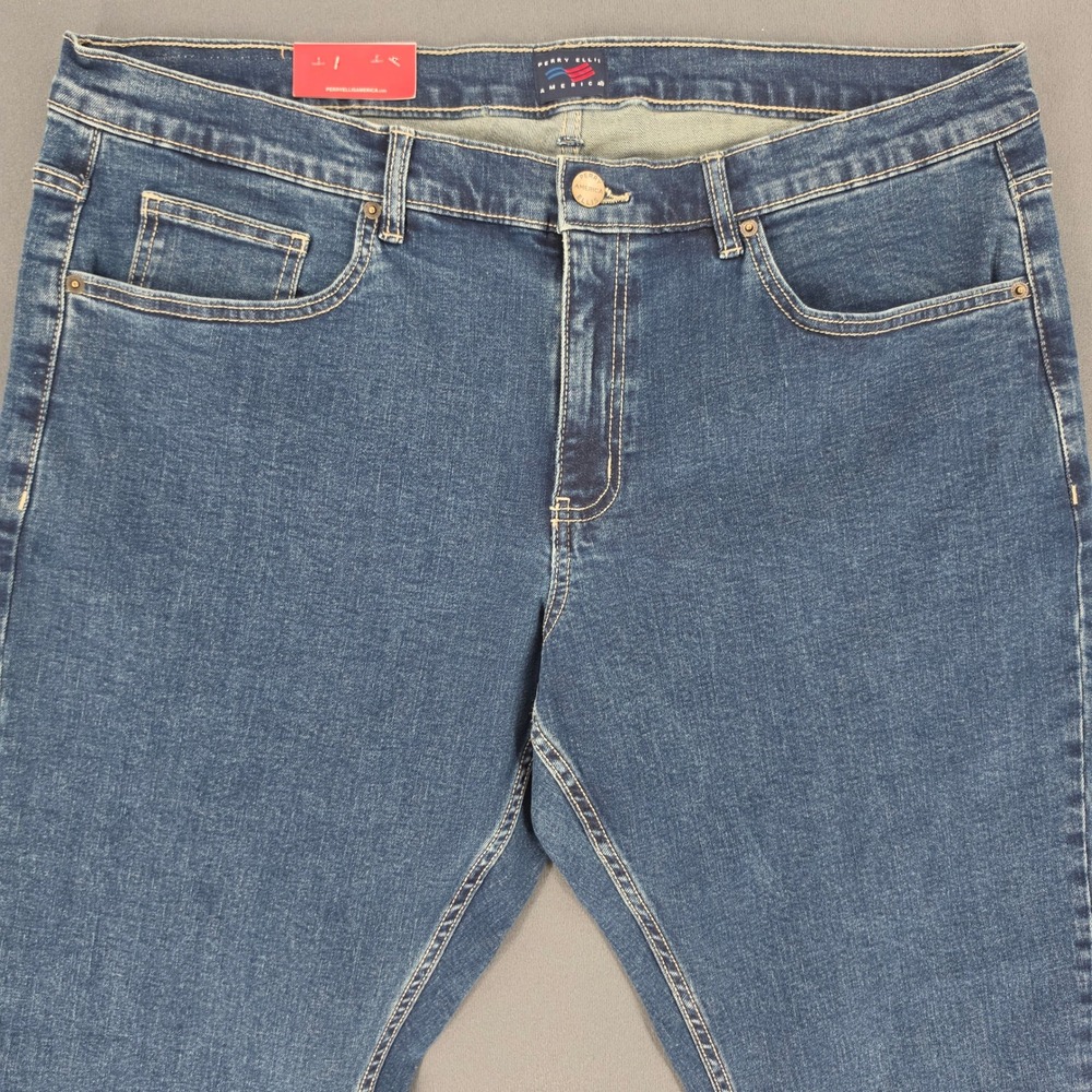 Perry Ellis America Mens Slim Fit Jeans 38x30 Medium Wash Blue Denim